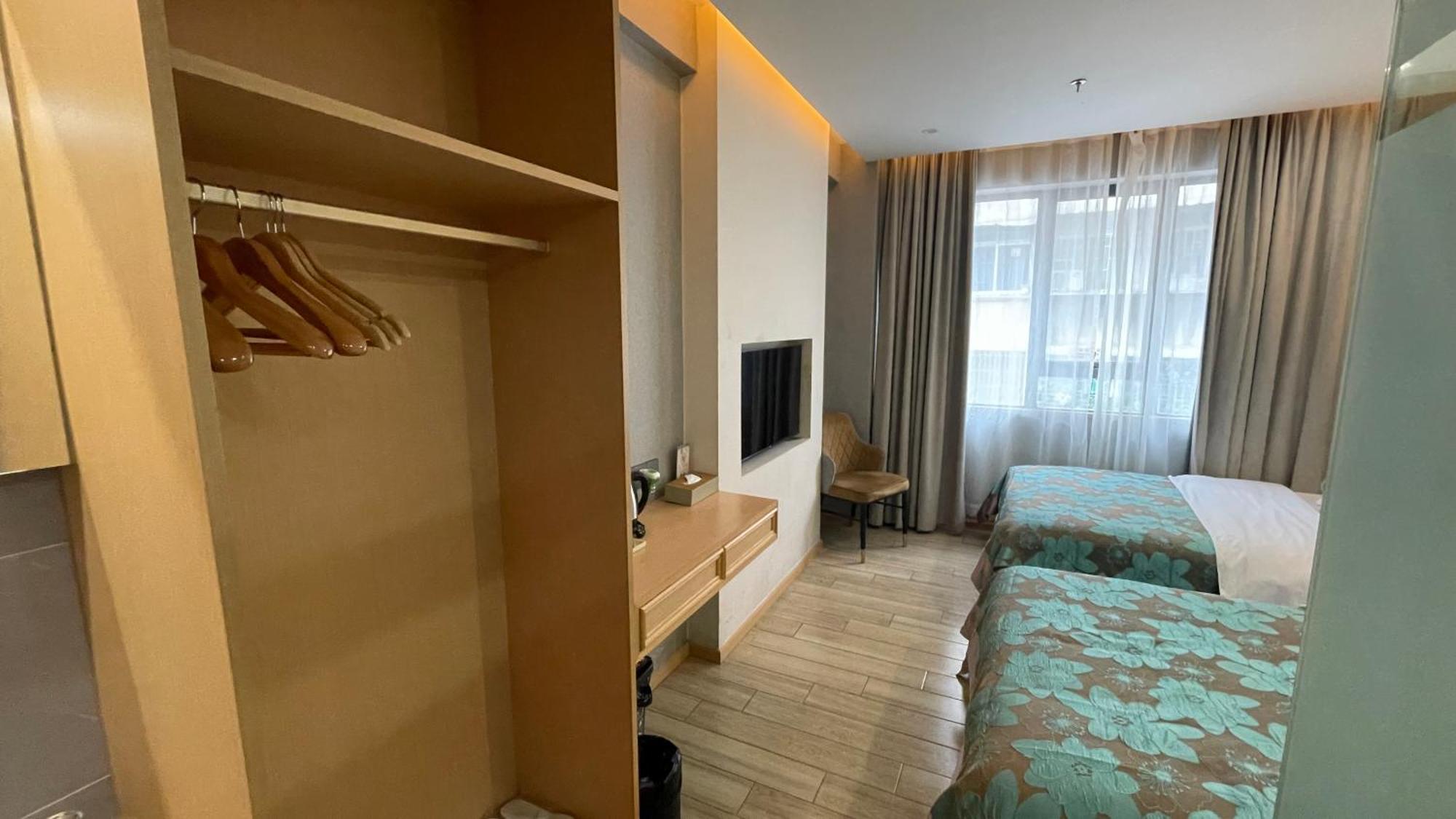 Hongxiang Hotel Guangzhou Exterior photo