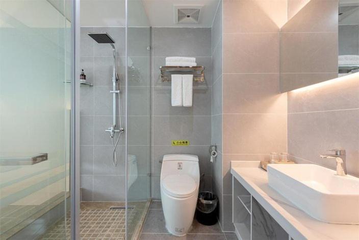 Hongxiang Hotel Guangzhou Exterior photo