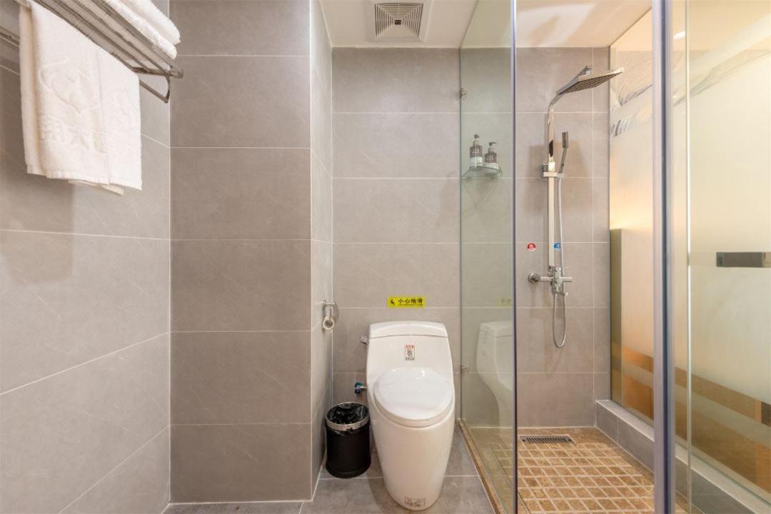 Hongxiang Hotel Guangzhou Exterior photo